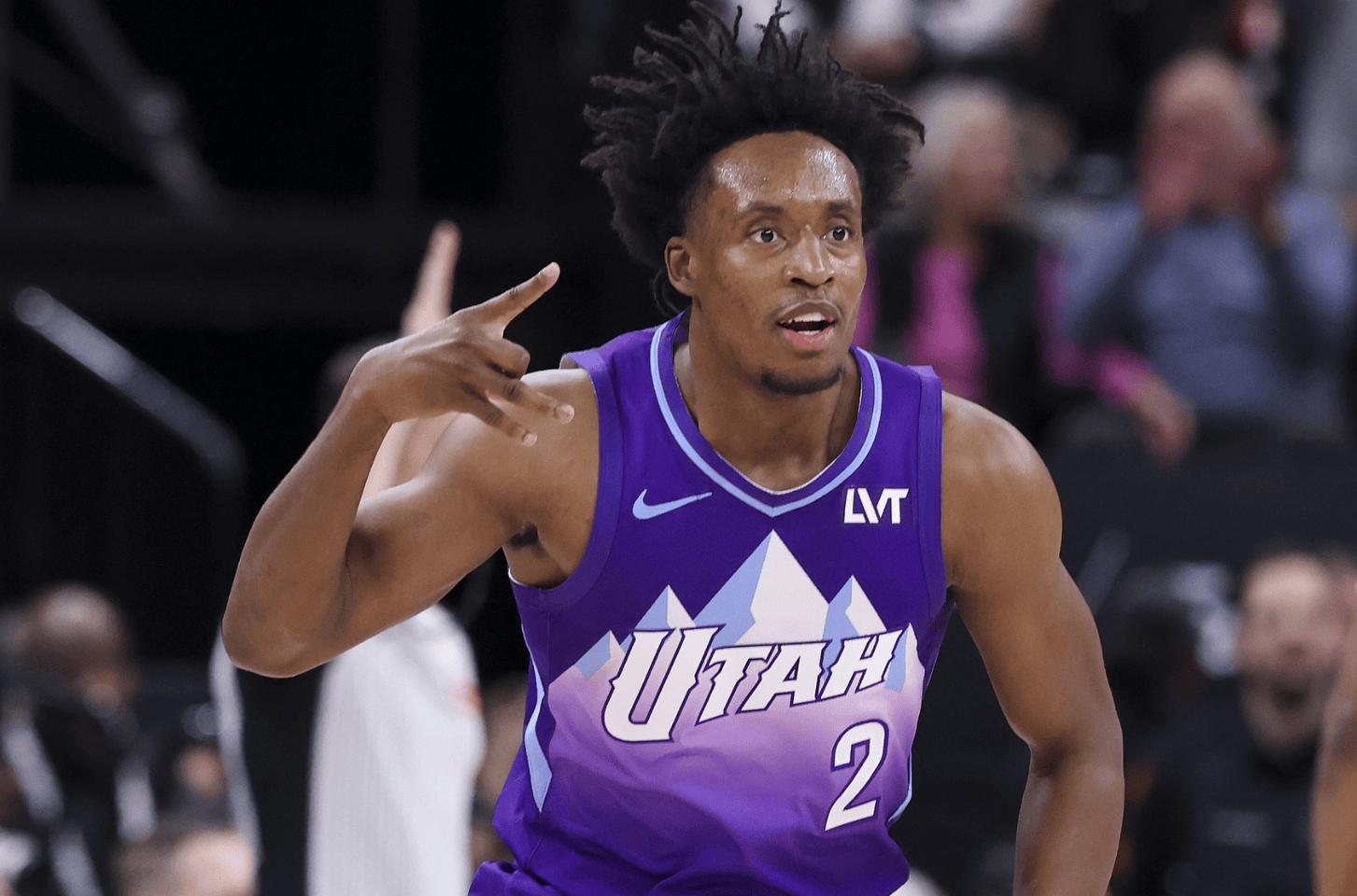 开云娱乐 -英超清晨再迎强敌；夏洛特黄蜂豪取连胜；主帅态度：气氛紧张；细节决定成败 