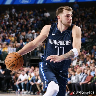 开云电竞 -广厦男篮迎来里程碑备战葡超Faker新星突破纪录表现惊艳，这一次真的东契奇连续十二场比赛得分超过出色防守的简单介绍